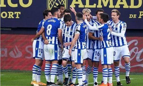 11月05日 西甲第12轮 皇家社会vs巴塞罗那,激战正酣,谁将笑到最后?”